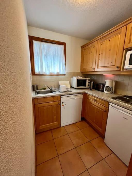 Chalet Vars 8 A 10 Personnes, Proche Des Pistes Extérieur photo